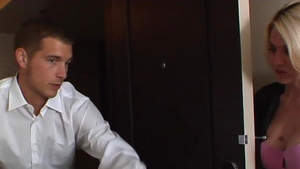 MILF Angela Attison agrees to slamming hard in HD