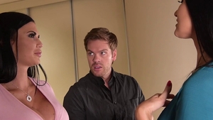 Large boobs and busty Ania Kinski fingering