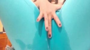 Super sexy brunette fetish orgasm on live cam