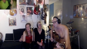 Weird stepmom fetish threesome live on webcam