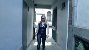 Deepthroat accompanied by french babe wearing latex HD