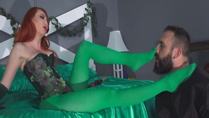 Mistress Kendra James cosplay sucking dick