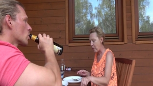 Hard ramming with big ass amateur