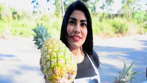 Big butt sexy latina babe Tina Hot blowjob