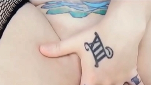 Big ass goth squirting