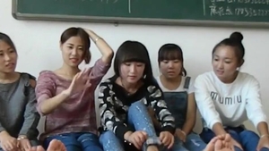 Pussy fucking in the company of chinese college girl