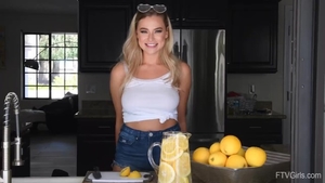 Beautiful pornstar female orgasm squirting HD