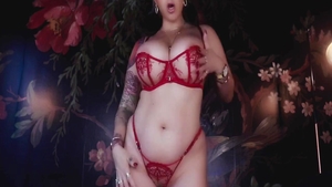 Nailed rough in company with erotic blonde haired