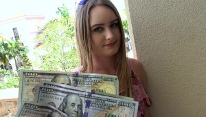 Public Pick Ups - Daisy Stone sucking for money