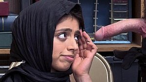 Shop Lyfter - Arab Ella Knox pussy eating