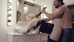 blond Hadley Haze With gigantic Natural mounds Gives A oral job stimulation And gets A Hard bone