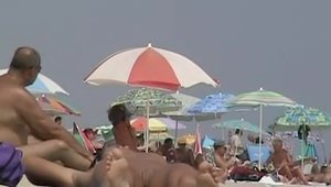 Fabulous amateur does what shes told in public