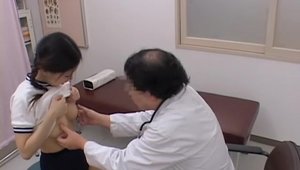 Asian amateur feels up to ramming hard