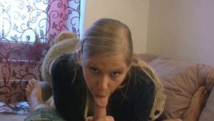 Young Lena Nitro cumshot