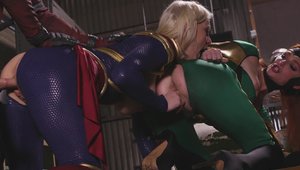 Wicked: Kinky Lacy Lennon & Kenzie Taylor FFM