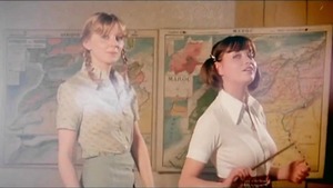 Hairy teen chick Madison Madness blowjobs cumshot