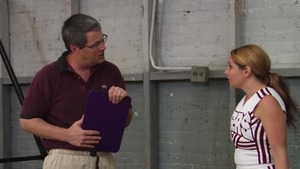 Cheerleader Kiki Daire goes for raw sex